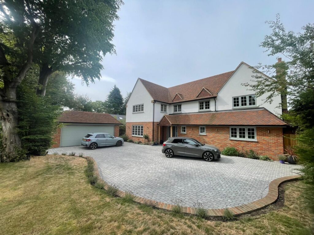 WhatsApp Image 2025-11-28 at 21.40.20 (17)