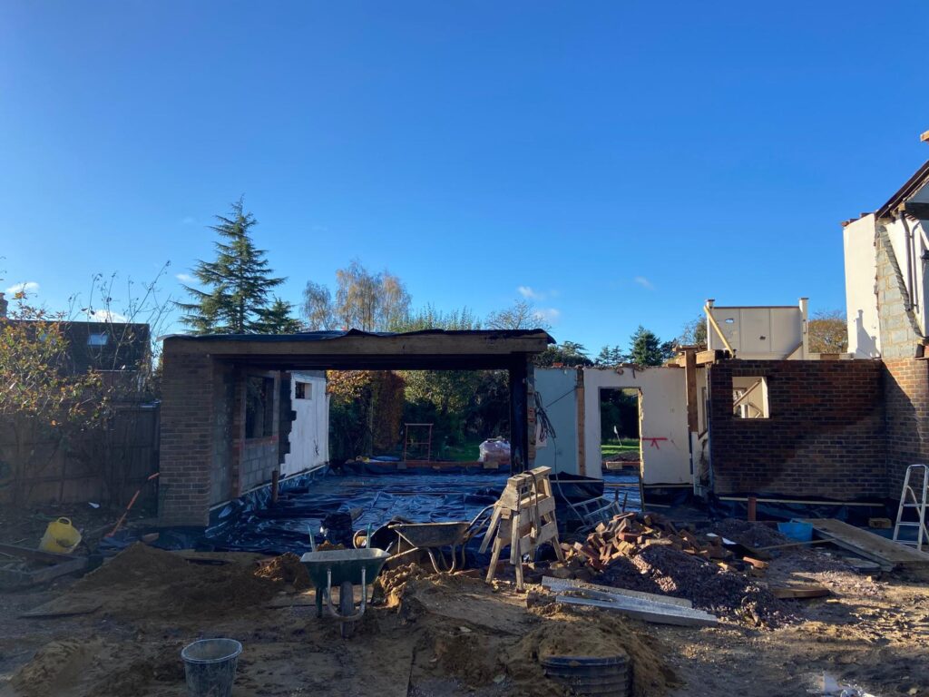 WhatsApp Image 2025-11-28 at 21.40.20 (4)